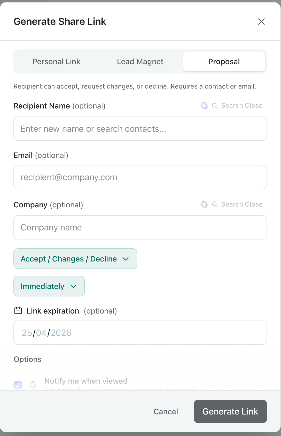 Modal Generate Share Link do HummingDeck com três abas: Personal Link, Lead Magnet, Proposal. A aba Proposal está selecionada. O texto auxiliar diz 'Recipient can accept, request changes, or decline. Requires a contact or email.' Campos do formulário: Recipient Name (opcional), Email (opcional), Company (opcional). Dois dropdowns de configuração abaixo do formulário: um dropdown de estilo de resposta mostrando 'Accept / Changes / Decline' selecionado, e um dropdown de gatilho mostrando 'Immediately' selecionado. Abaixo deles: campo de data de expiração do link, depois Options incluindo um checkbox 'Notify me when viewed'. Botões na parte inferior: Cancel e Generate Link.